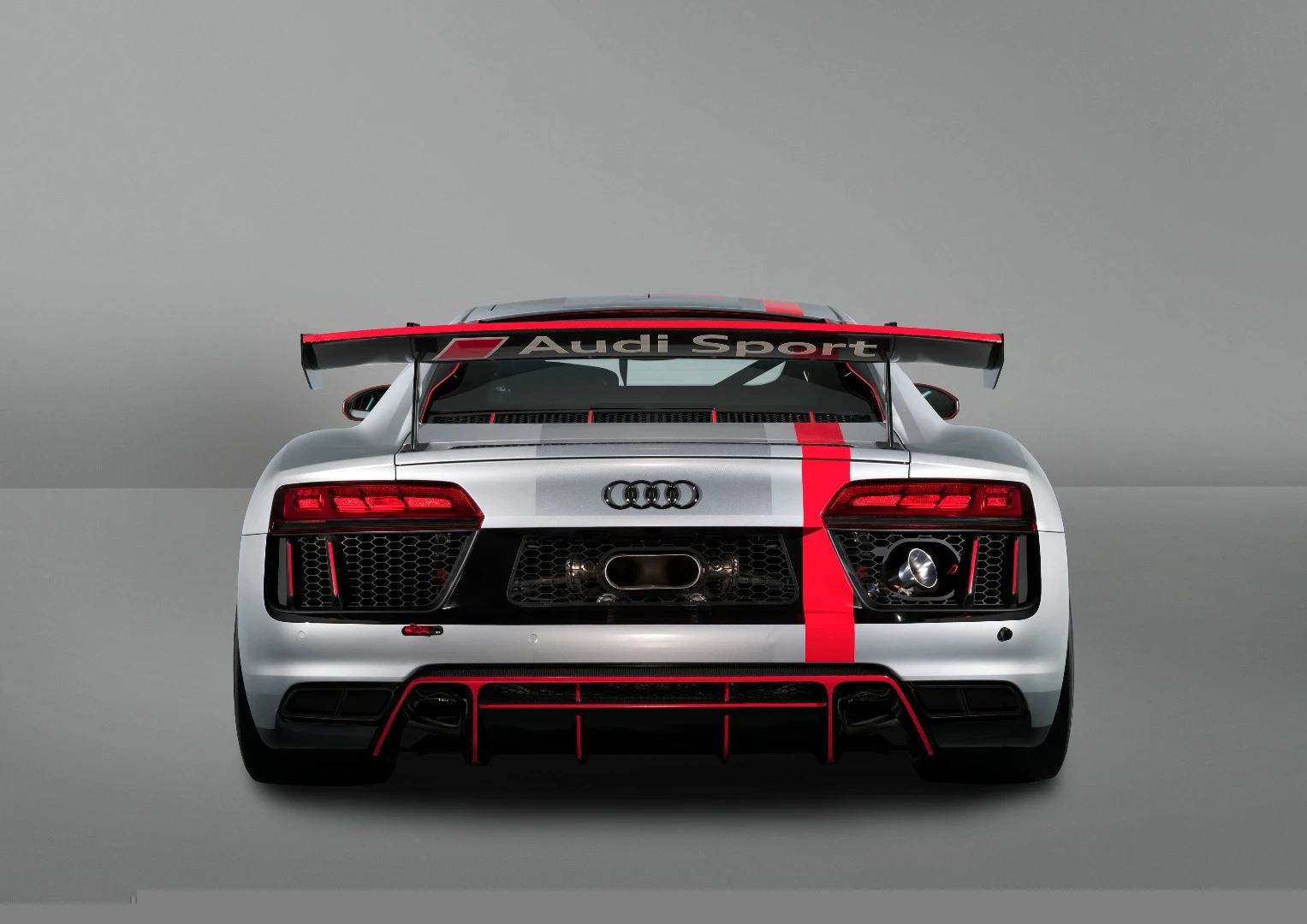 The rear end of the LMS GT4 is cut open to cool the V10 engine