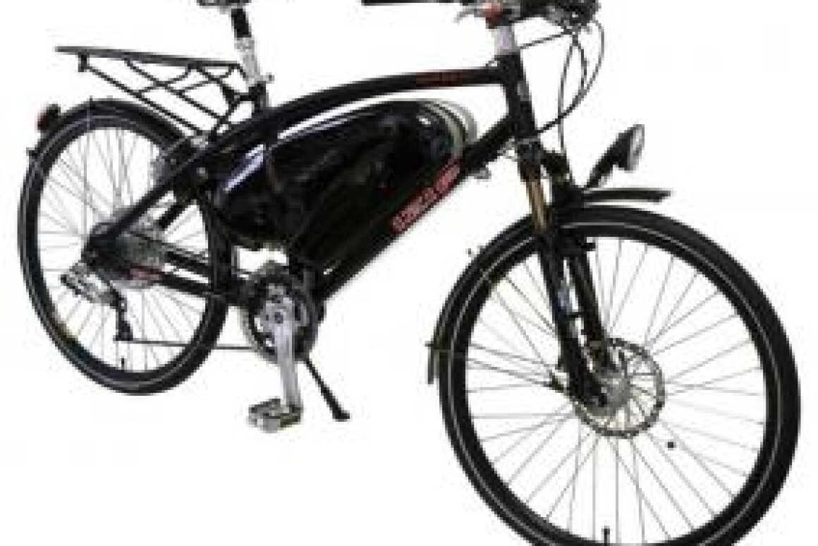 iZip Express electric bicycle amplifies your pedalling effort