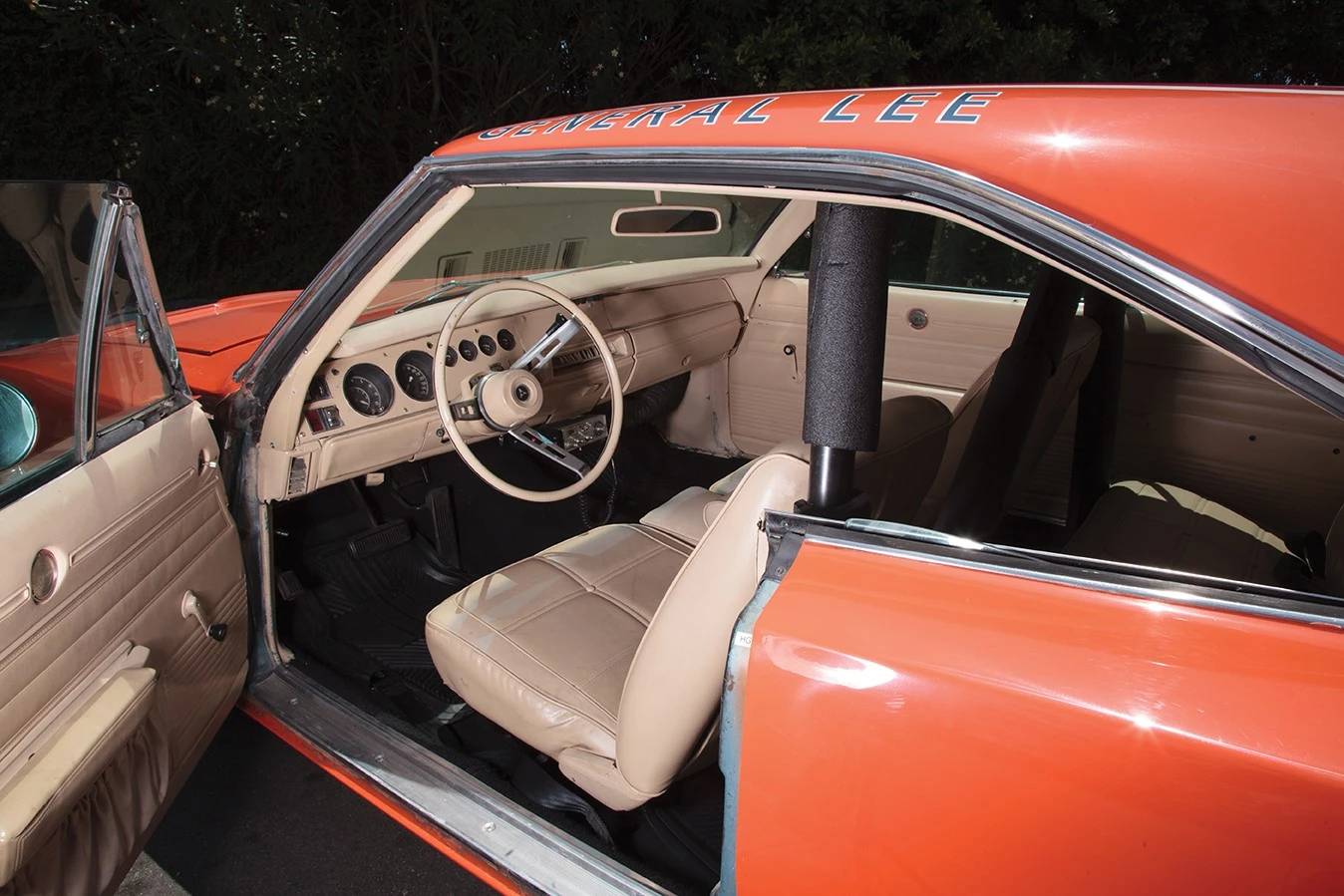 Few nero cars have been as consistently heroic as this pristine screen-used “General Lee” 1969 Dodge Charger (estimated $100,000 to $150,000) from the 1979-1985 CBS TV series 'The Dukes of Hazzard' which was destroyed more than 300 times on screen.