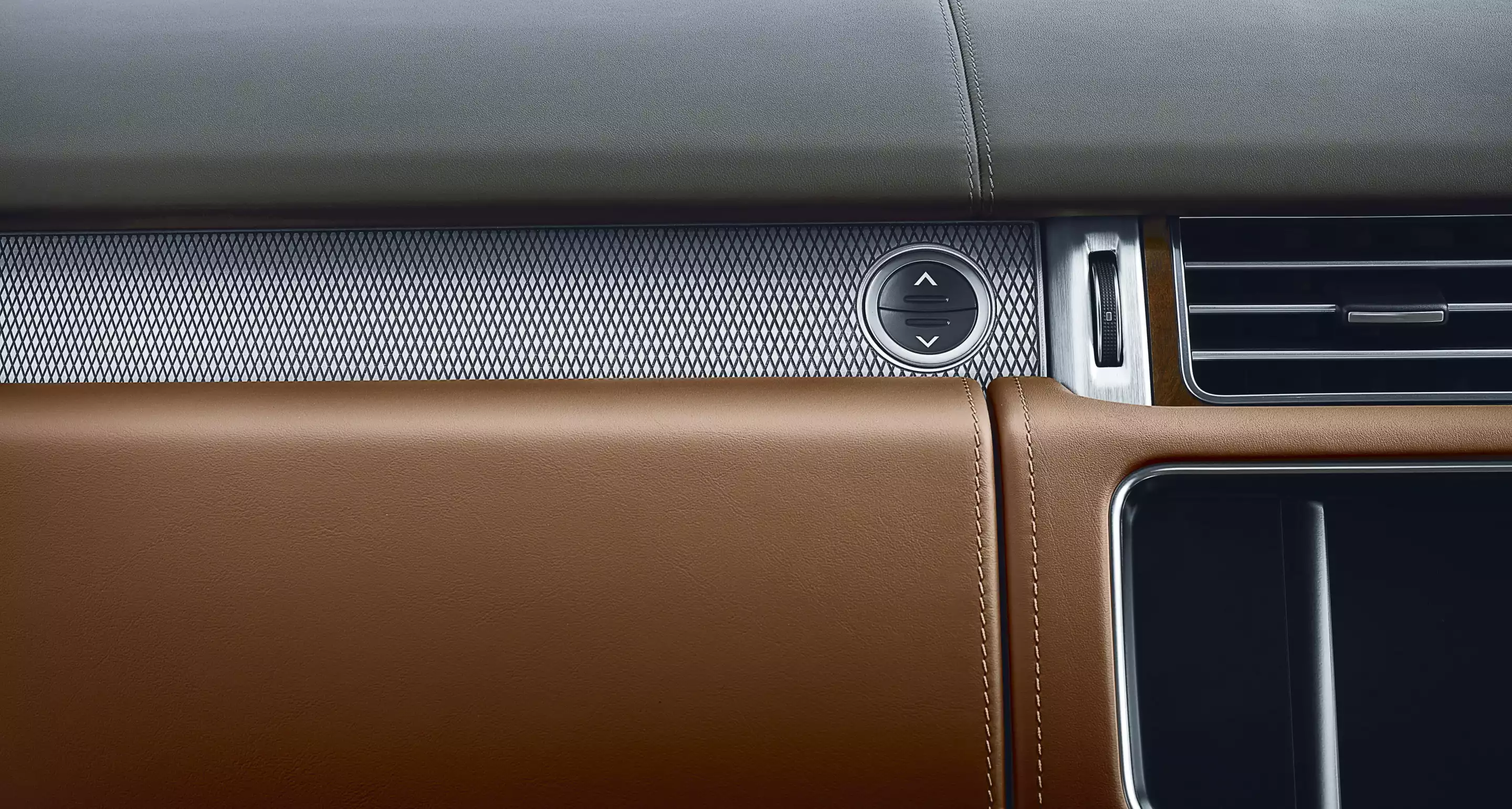 The Holland & Holland Range Rover has espresso leather