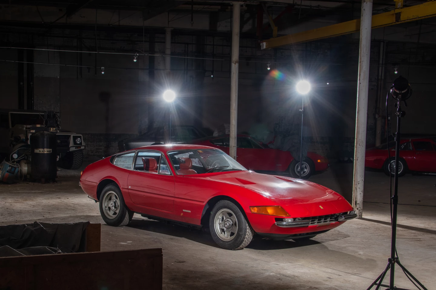 1971 Ferrari 365 GTB/4 Daytona Berlinetta by Scaglietti