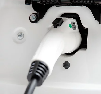 Accepts J1772 fast charging