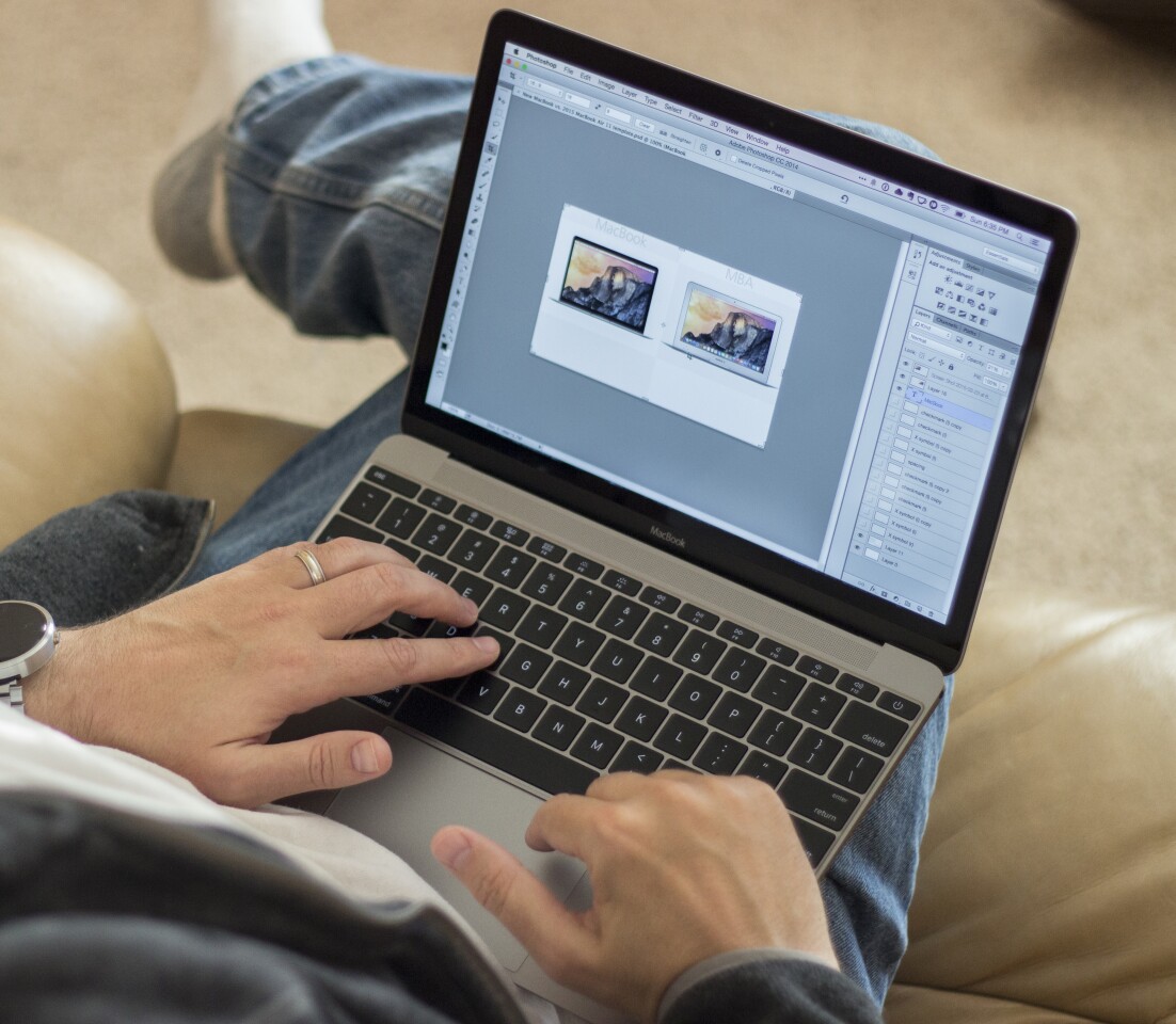 We were prepared for a slowdown, but the new MacBook ran Photoshop CC smoothly (Photo: Will Shanklin/Gizmag.com)