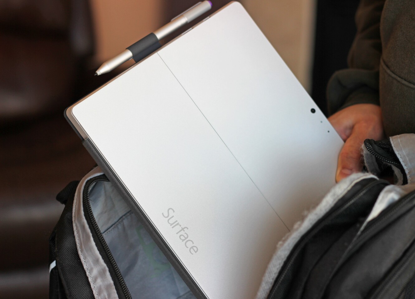 The Surface is bigger than the MacBook, but only 1 percent heavier (Photo: Will Shanklin/Gizmag.com)
