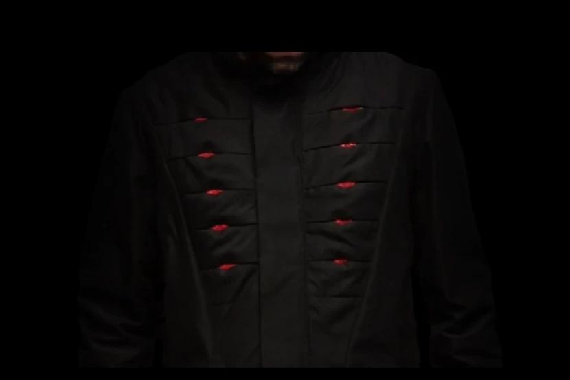 It's alive! Robotic jacket mimics plants to regulate body temperature