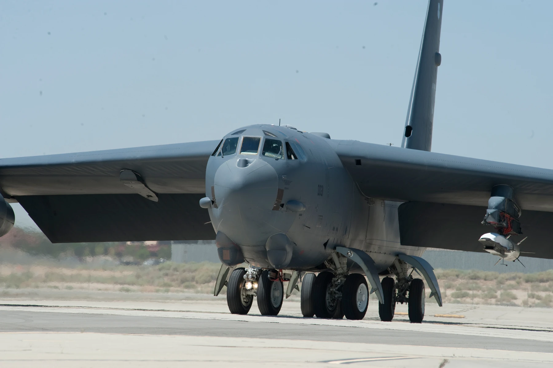 A B-52H Stratofortress taxis to the runway carrying the X-51A Waverider on its second flight test (Image: Boeing)