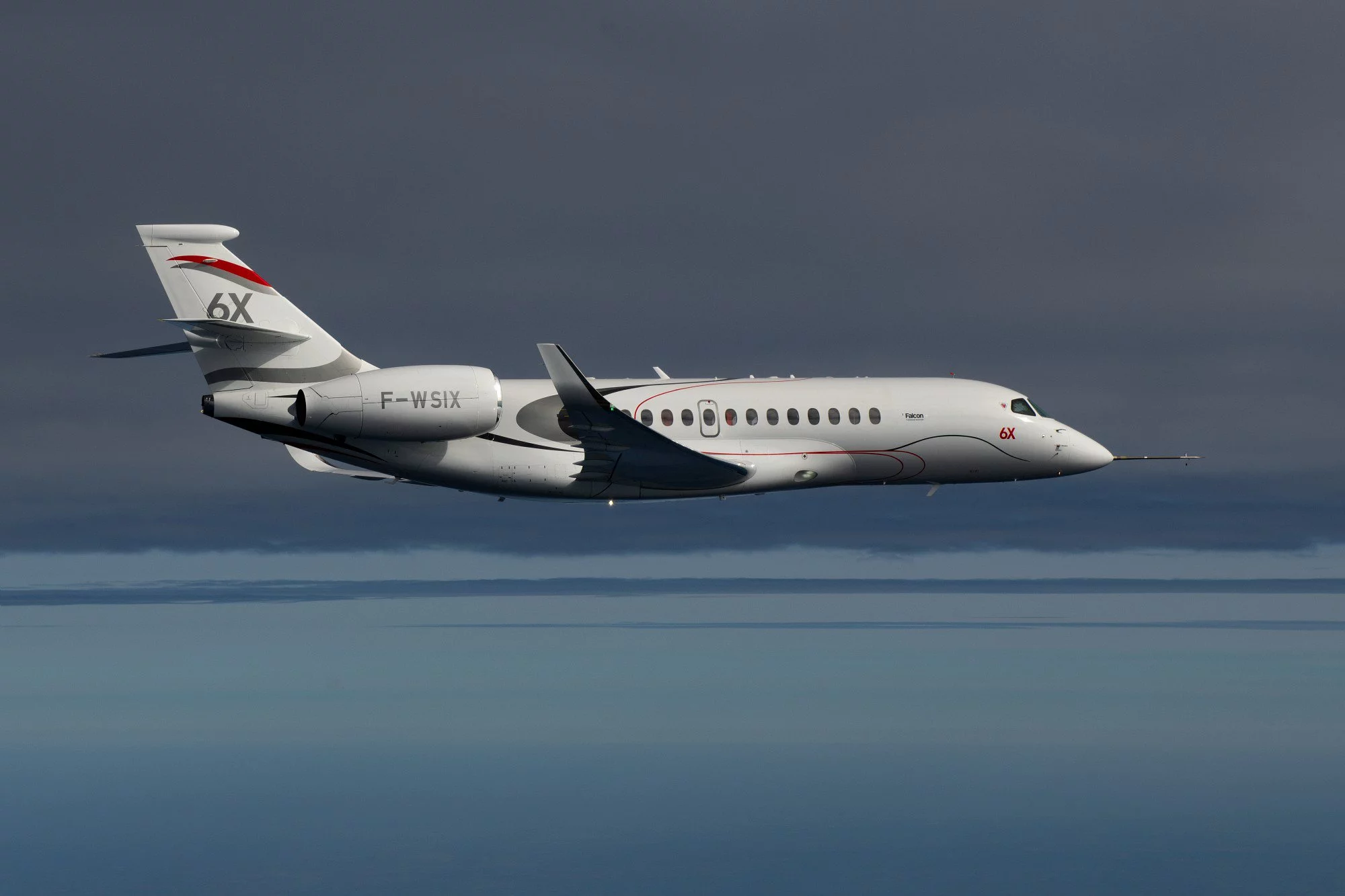 Falcon 6X in flight
