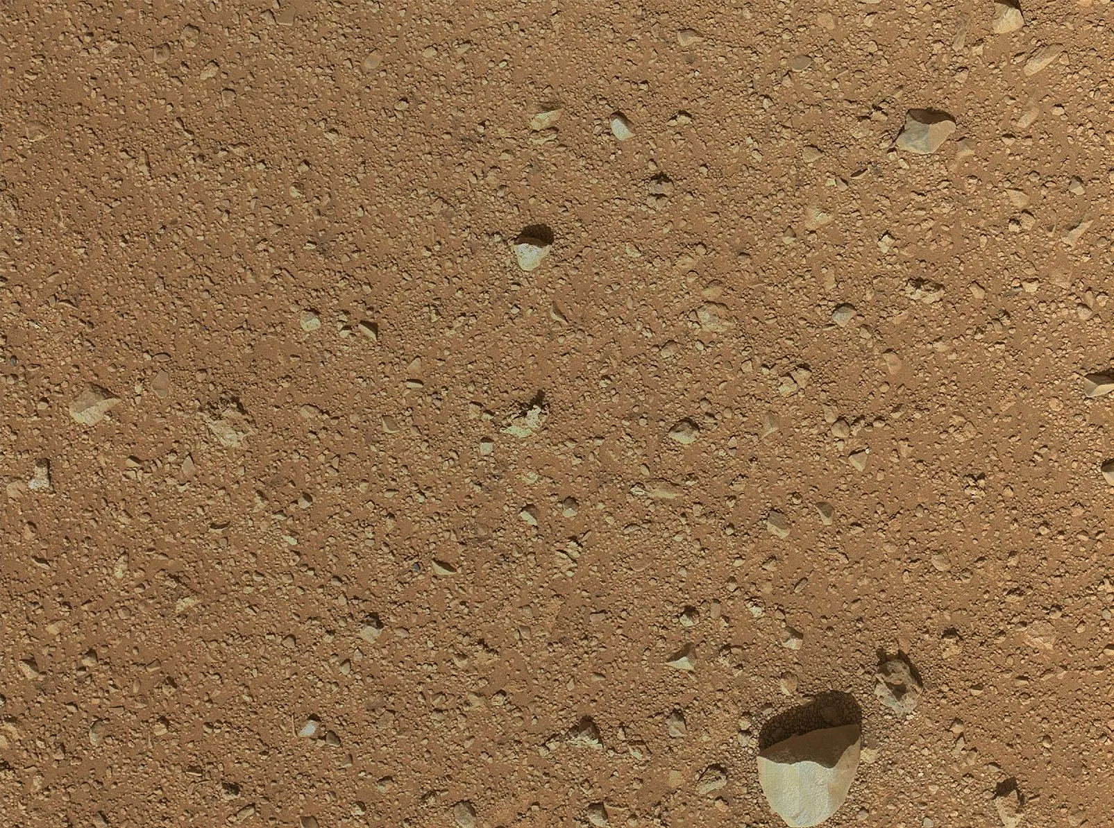 First MAHLI image sent back without dust cover (Image: NASA/JPL-Caltech/Malin Space Science Systems)