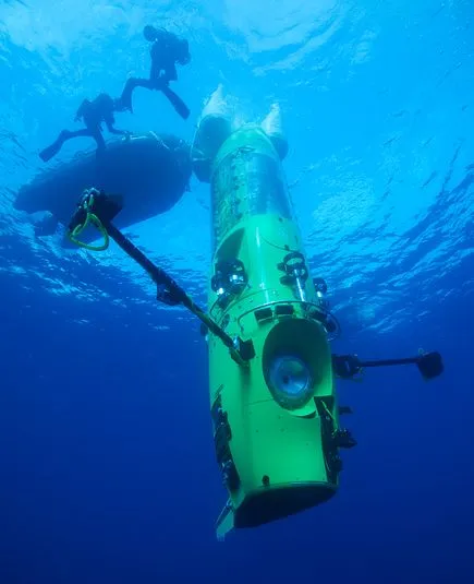 The Deep Challenger rests at the surface during tests off Papua New Guinea earlier this month (Photo: Mark Thiessen/National Geographic)
