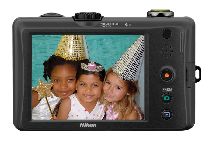 S1100pj users can choose between 17 scene modes, there's subject-tracking auto focus and Nikon's Smart Portrait System