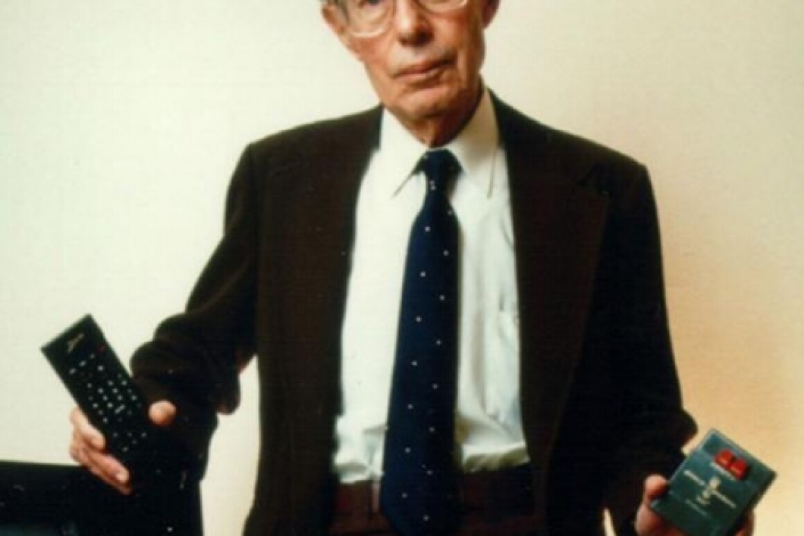 Vale Robert Adler, 19132007 TV Remote Control CoInventor