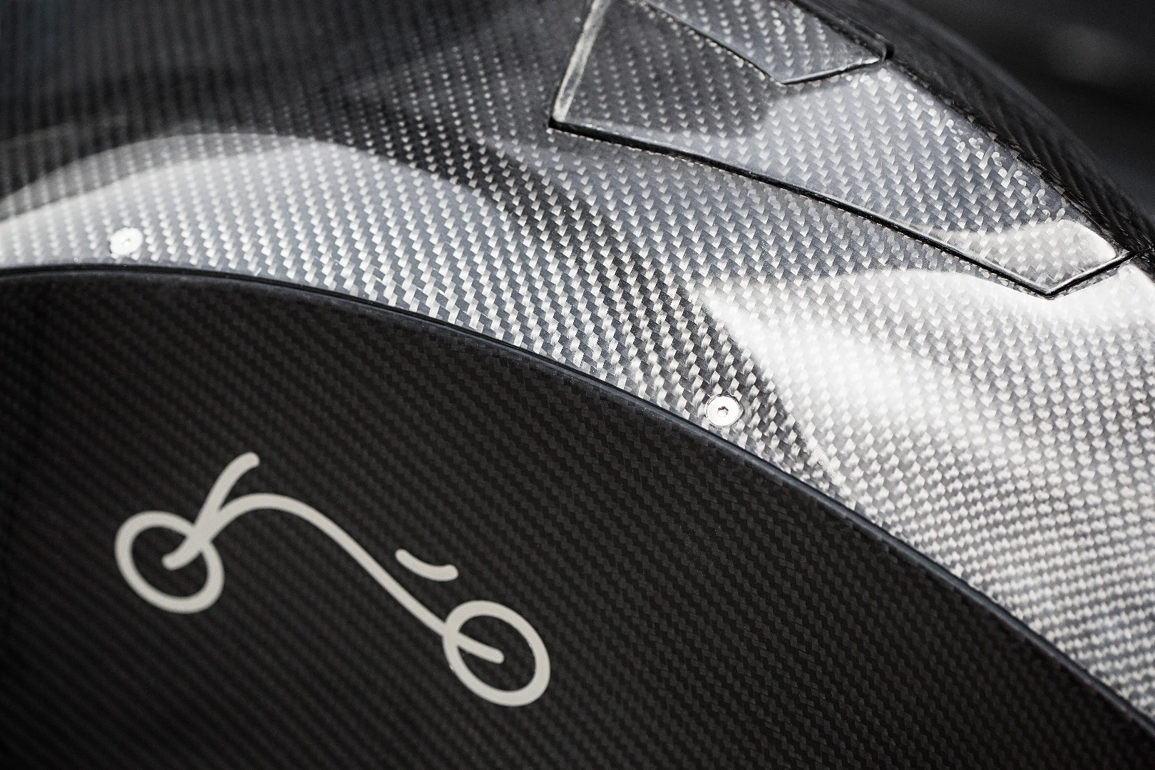 The Archont's carbon fiber battery-storage case