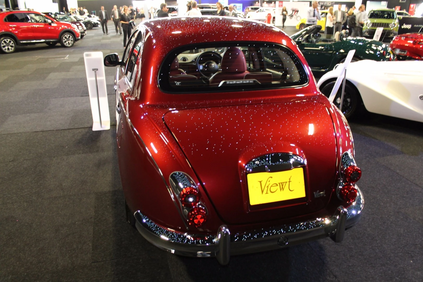 The Mitsuoka Viewt looks like a Jaguar MK2 was described to an amateur artist down an average phone line