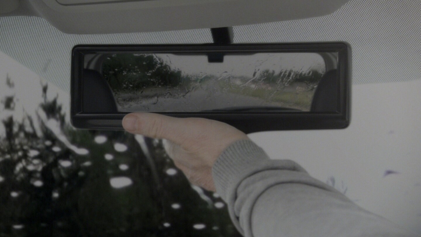 Nissan's smart mirror. In low contrast situations such as rain and snow, the image processing also provides clearer visual information to the driver.