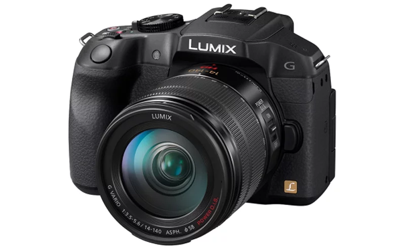 The Panasonic Lumix DMC-G6 is expected to ship in June for a price of around US$750 with a Lumix G Vario 14-42mm II f/3.5-5.6 kit lens