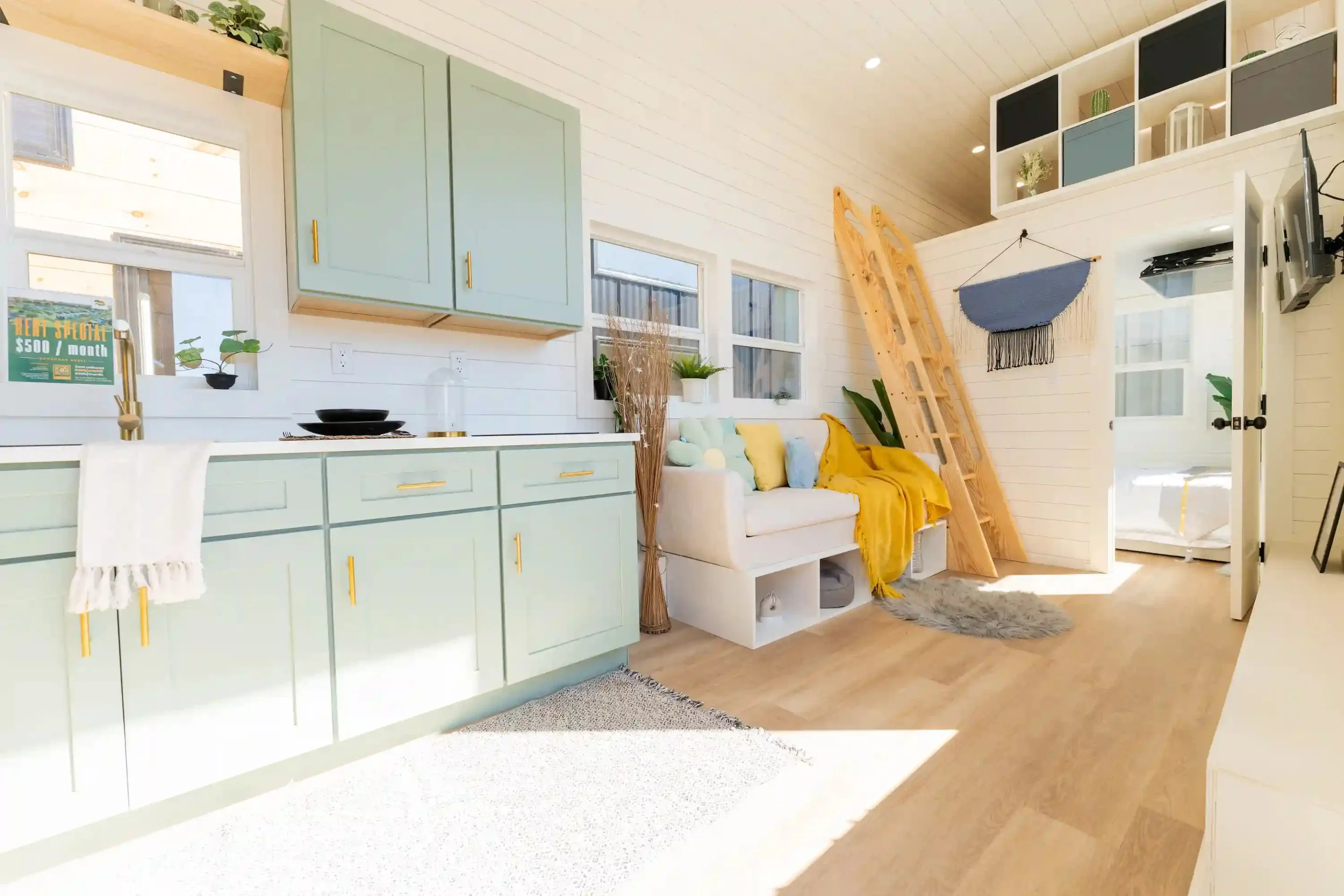 The interior of the Avalon 32' looks light-filled thanks to its generous glazing