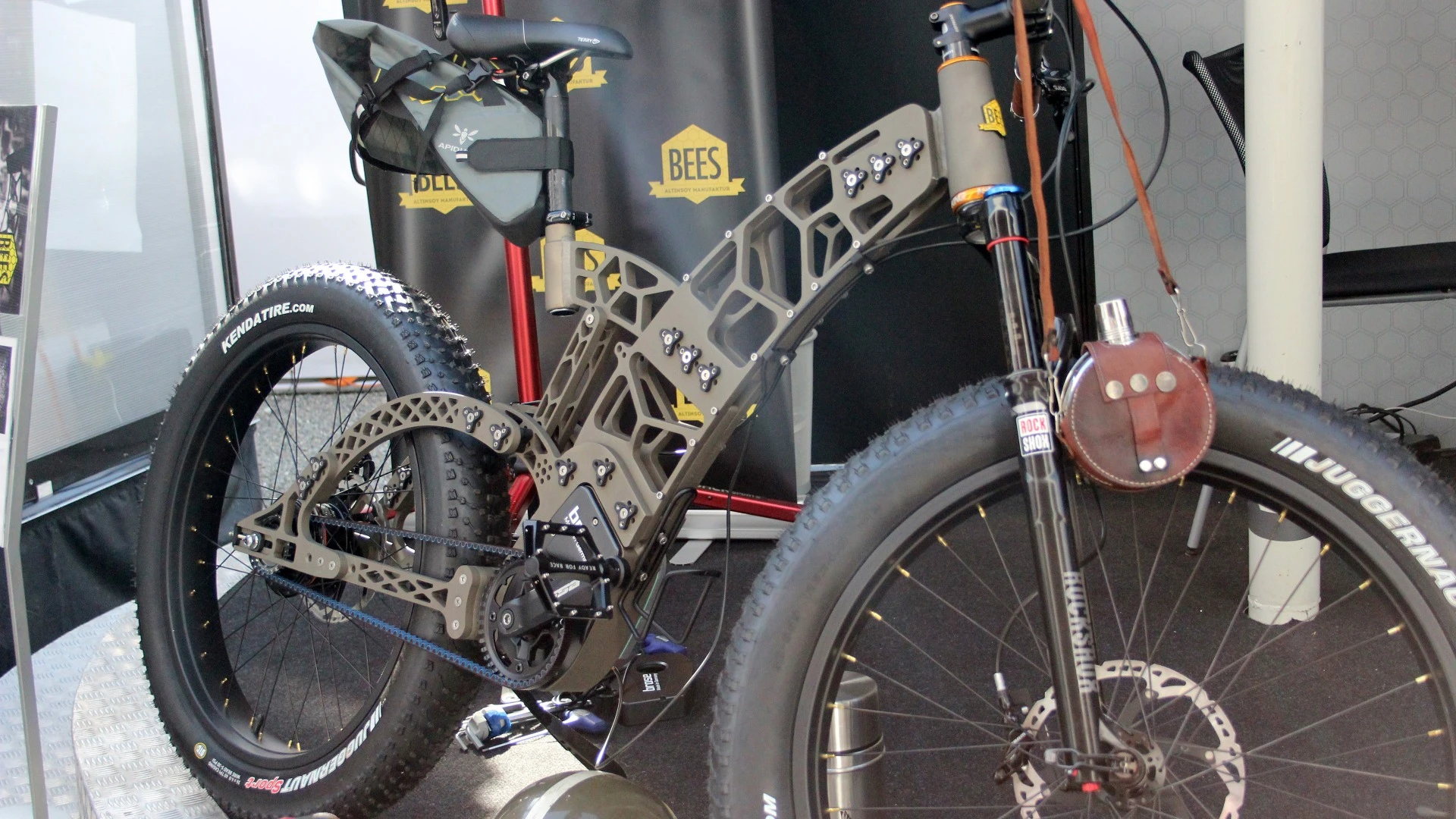 The Bees Bike at Eurobike 2015