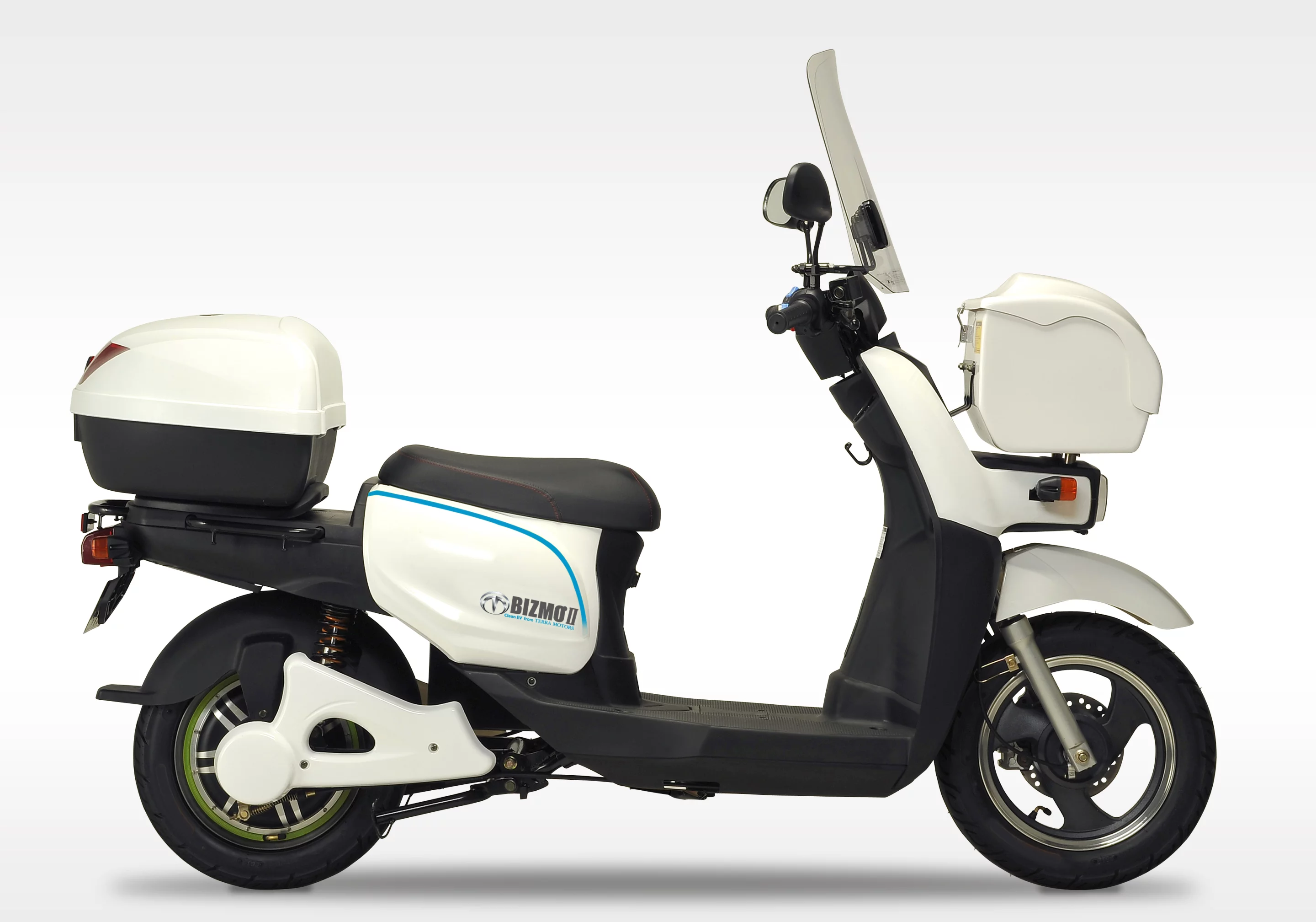 Terra Motors' Bizmo II gets a 150-km (93 mi) range out of its 3.17 kWh battery