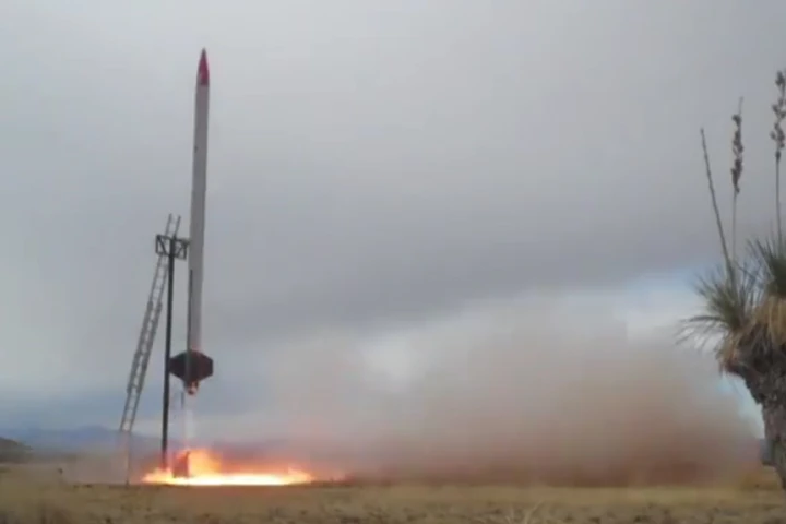 A launch of STIG-A, STIG-B's predecessor (Photo: Armadillo Aerospace)