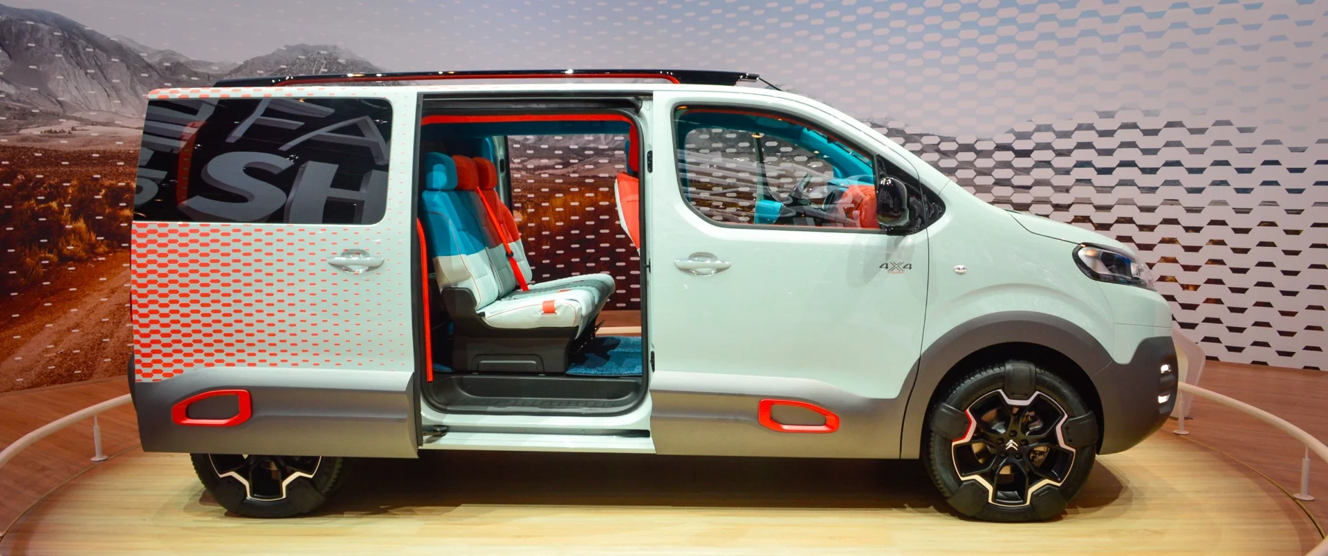 Part crossover, part MPV, the Citroën SpaceTourer Hyphen is a 4WD minivan ready for adventure