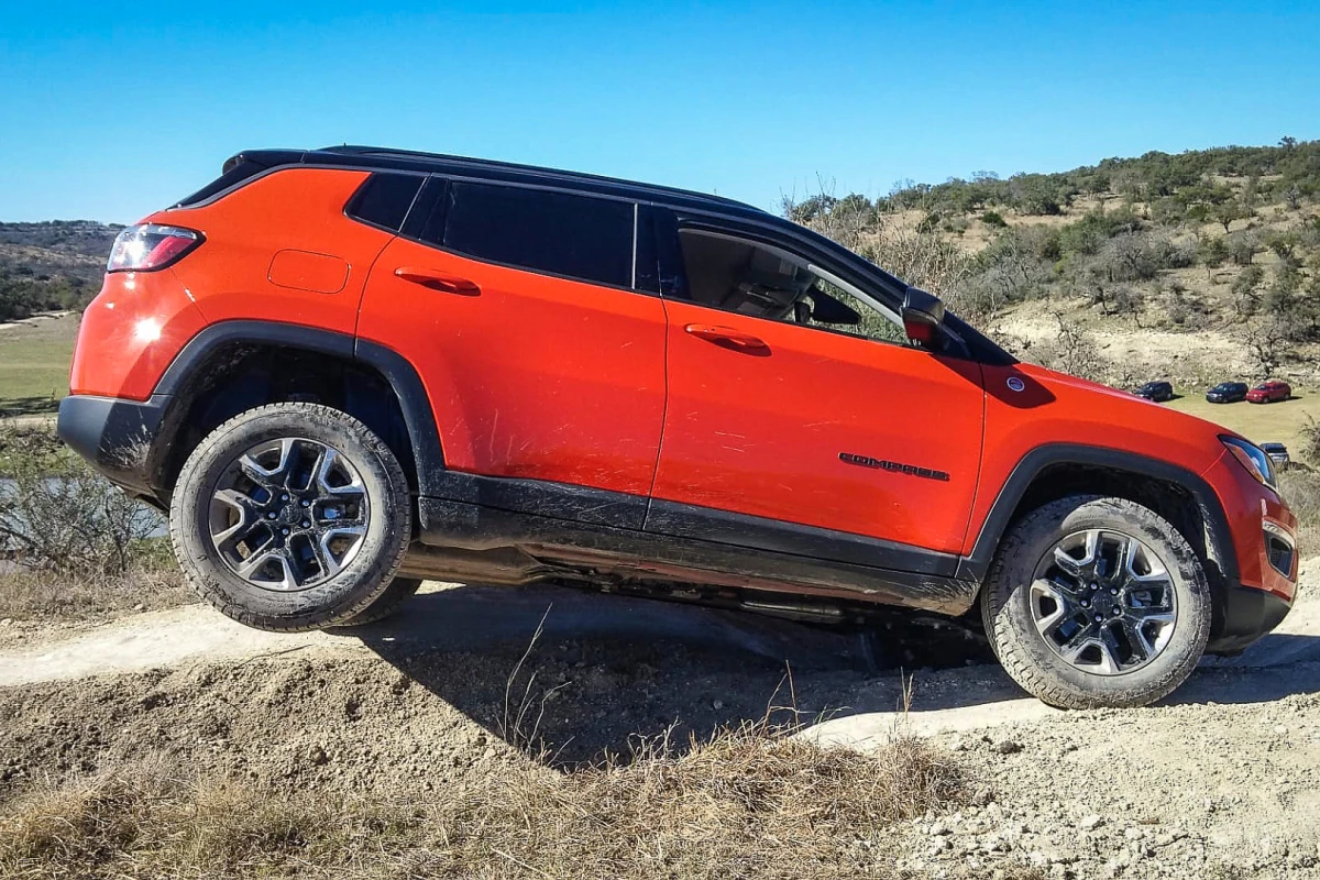Jeep has a lot riding on the 2017 Compass, but we're glad to see that legendary Jeep capability isn't being pushed aside