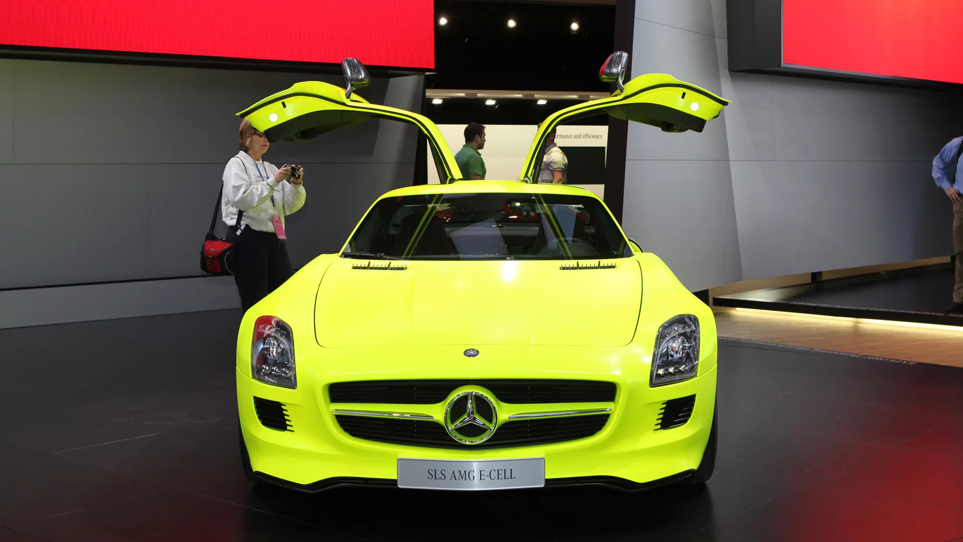 The Mercedes-Benz SLS AMG E-Cell