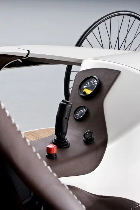 Mercedes Benz F-CELL Roadster drive-by-wire joystick control
