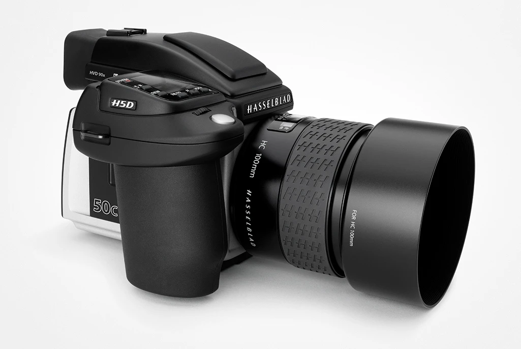 The Hasselblad H5D-50c has an impressive high dynamic range (up to 14 stops) for preserving detail in shadow and highlight areas of images
