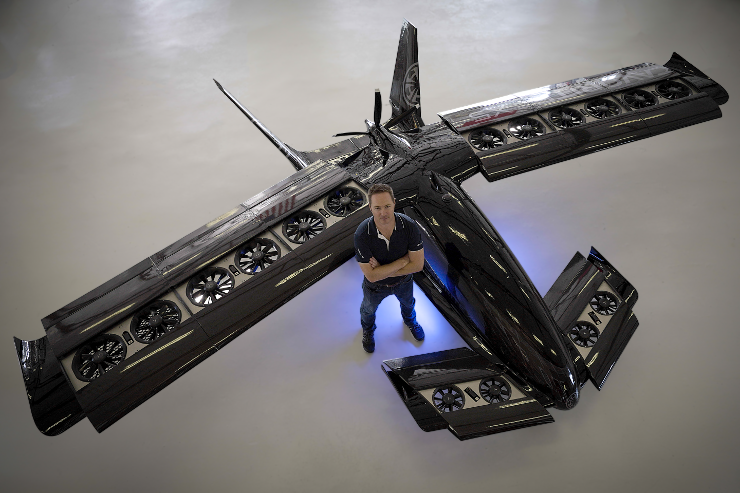 Horizon Aircraft's Brandon Robinson with the 50% scale prototype Cavorite X5 eVTOL