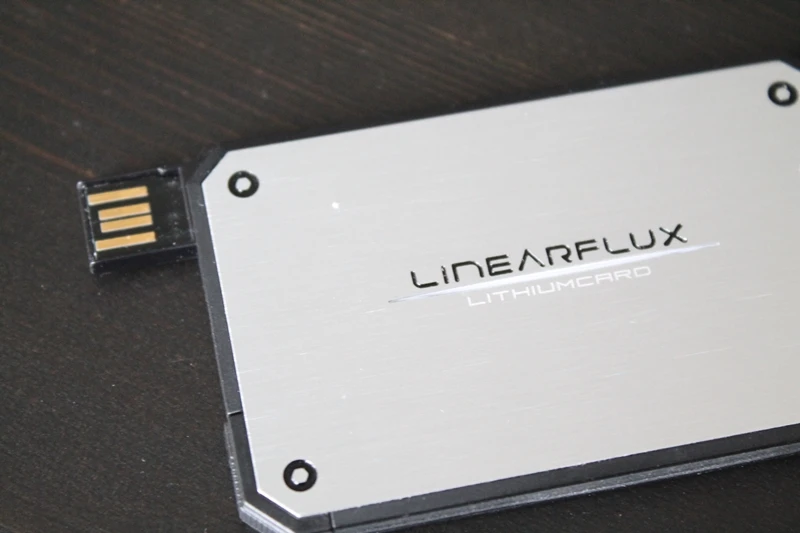 The USB connector is used to charge the LithiumCard from a computer or power adapter