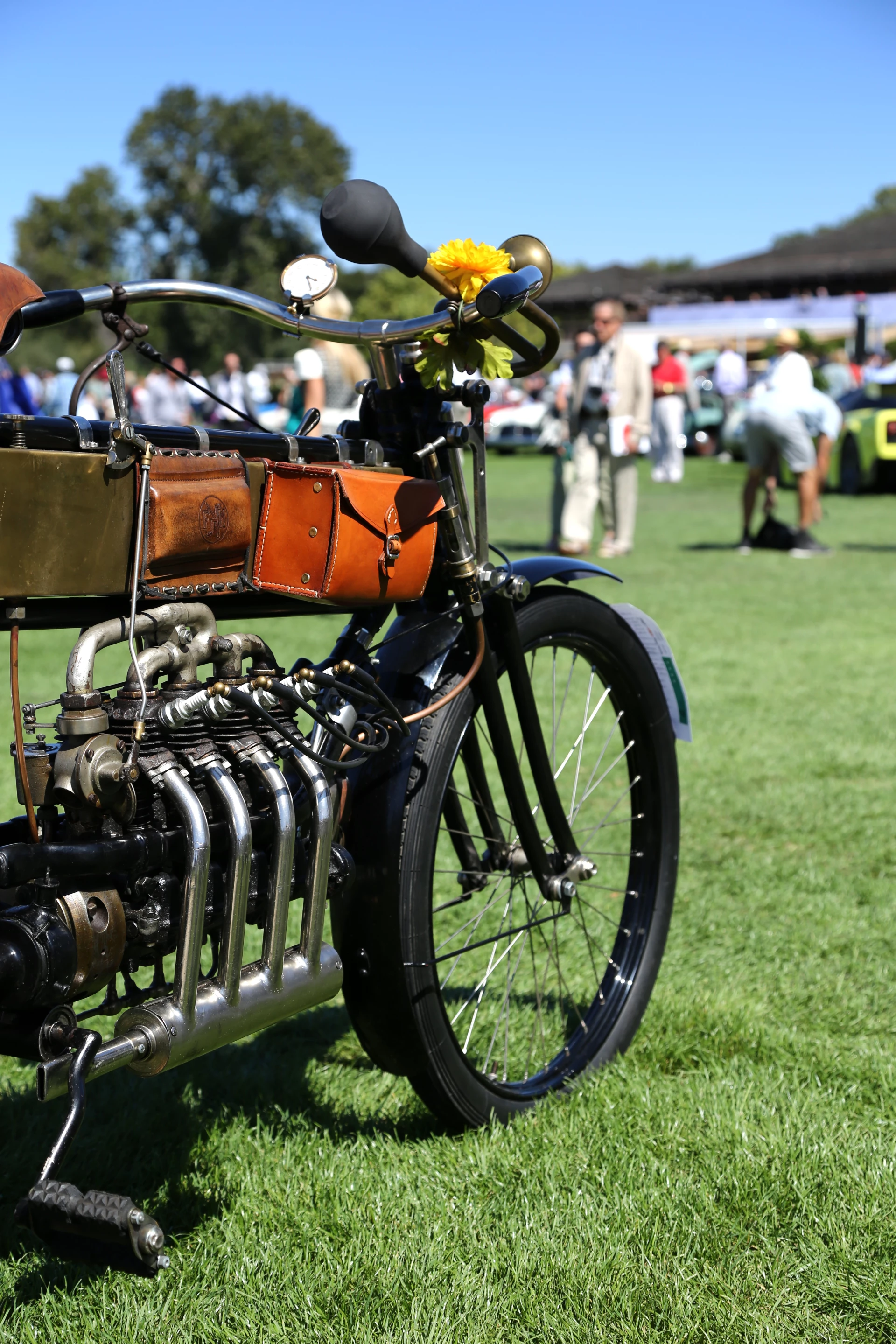 A vintage motorcycle sporting pedals and saddle bags (Photo: Angus MacKenzie/Gizmag.com)