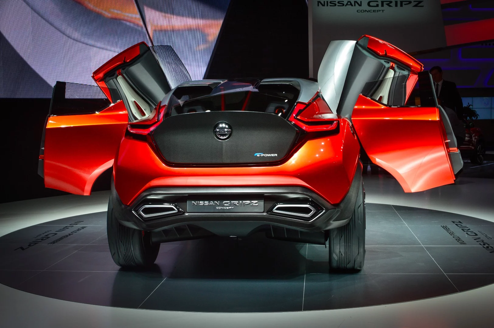 More specifically, the Gripz owes inspiration to the Safari Rally-winning Nissan 240Z rally car from the 1970s, which Nissan looks at in retrospect as one of its first crossovers