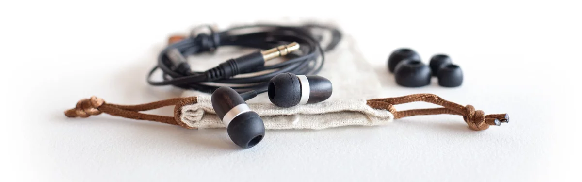 The 3.5mm headphone jack on the end of the 4 feet of TPE-jacketed cable is gold-plated