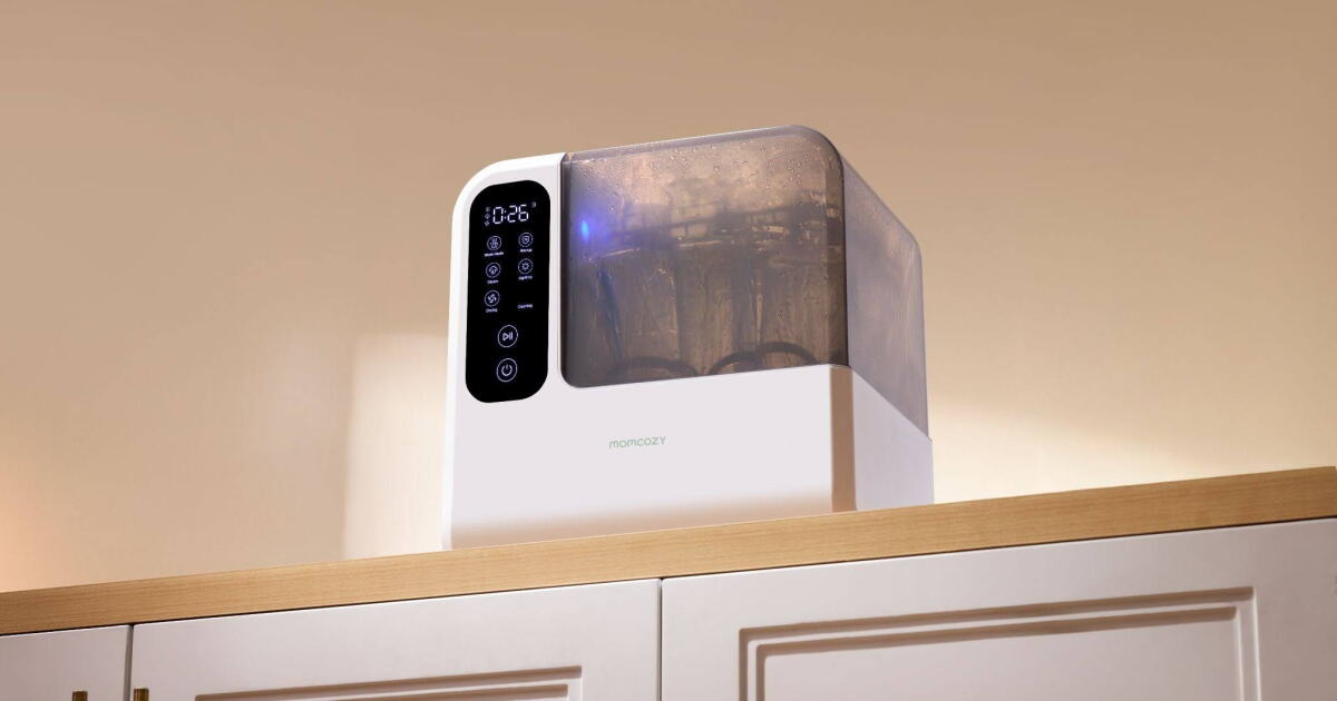 Momcozy D8 Takes a Precision Approach to Baby Bottle Cleaning