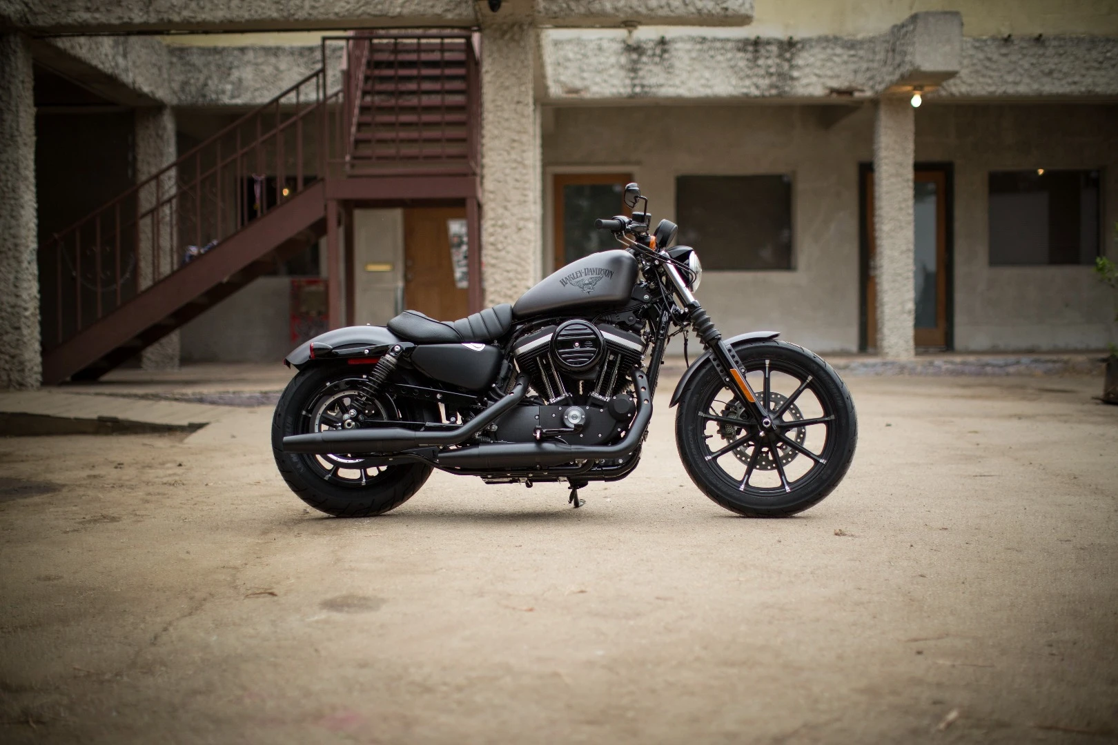 2016 Harley-Davidson Iron 883