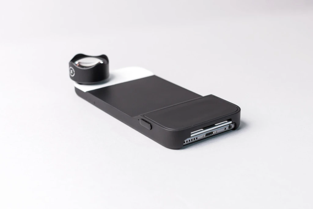 The Moment case is an iPhone-centric (6 or 6 Plus) lens-compatible case with a multi-state Bluetooth shutter button