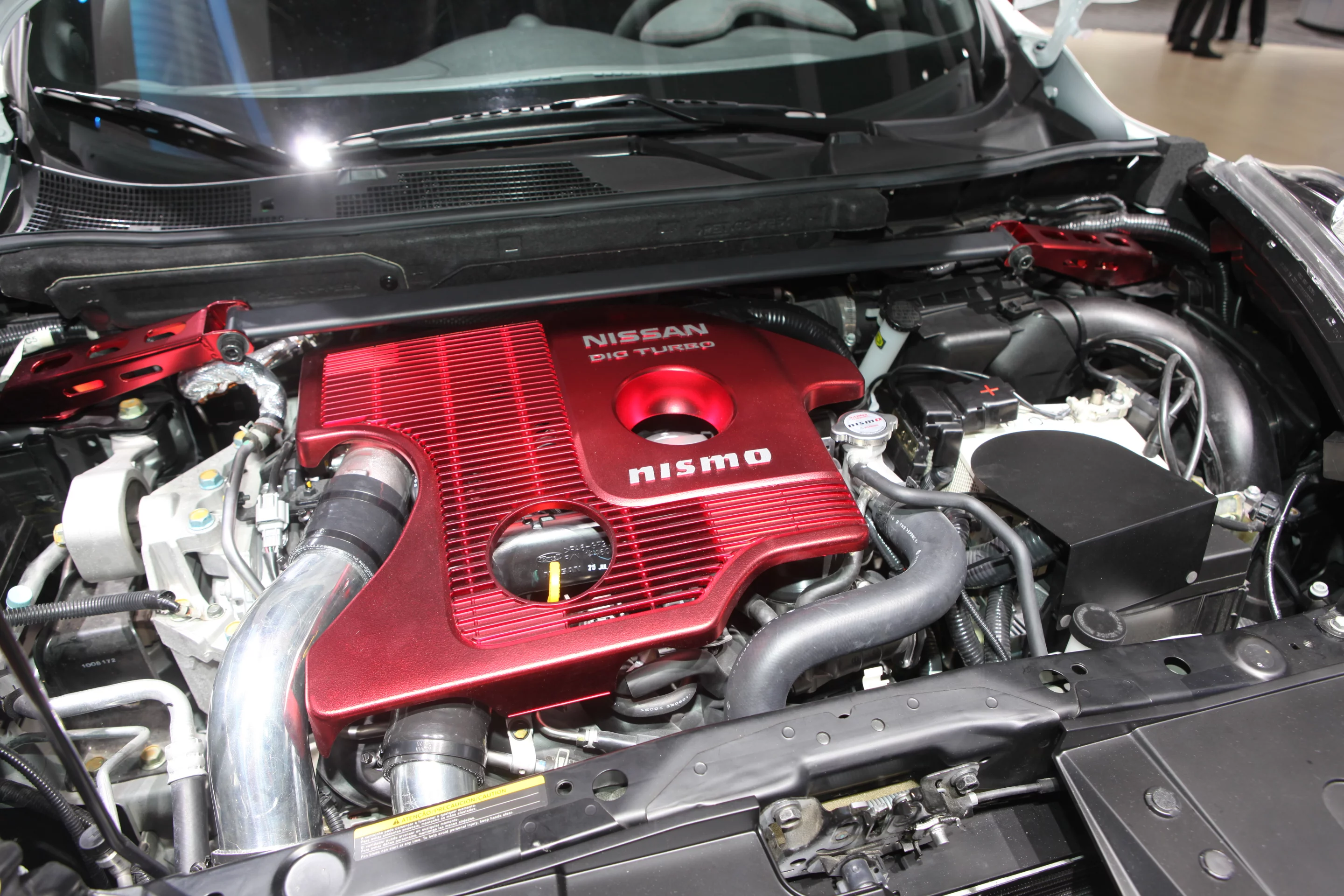 Nissan's JUKE-R concept: the GT-R engine in place