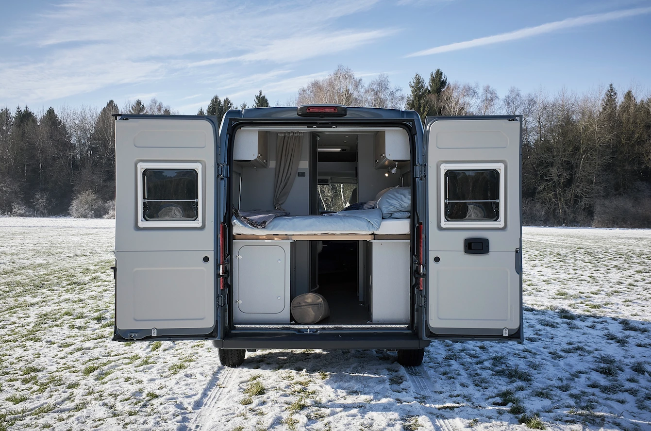 The rear bed is where the Hymer Free floor plans really differ; the 600 and 540 have different sizes of transverse double bed, while the 602 has two longitudinal singles