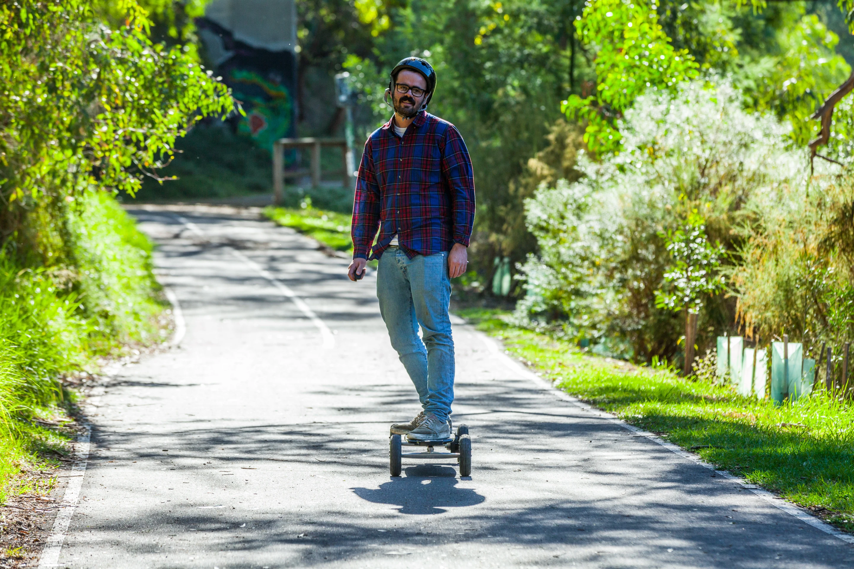 As an urban transport option, the 2 in 1 Carbon Series strikes off quite a few of the important criteria (Photo Loz Blain/Gizmag.com)