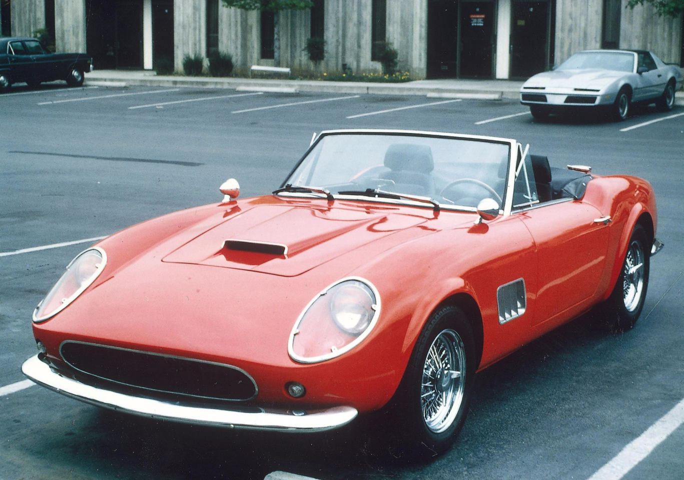 One of the three convincing Ferrari 250GT Spyder California replicas used in the shooting of Ferris Bueller's Day Off sold in April, 2010 for GBP£79,600 (US$121,493).