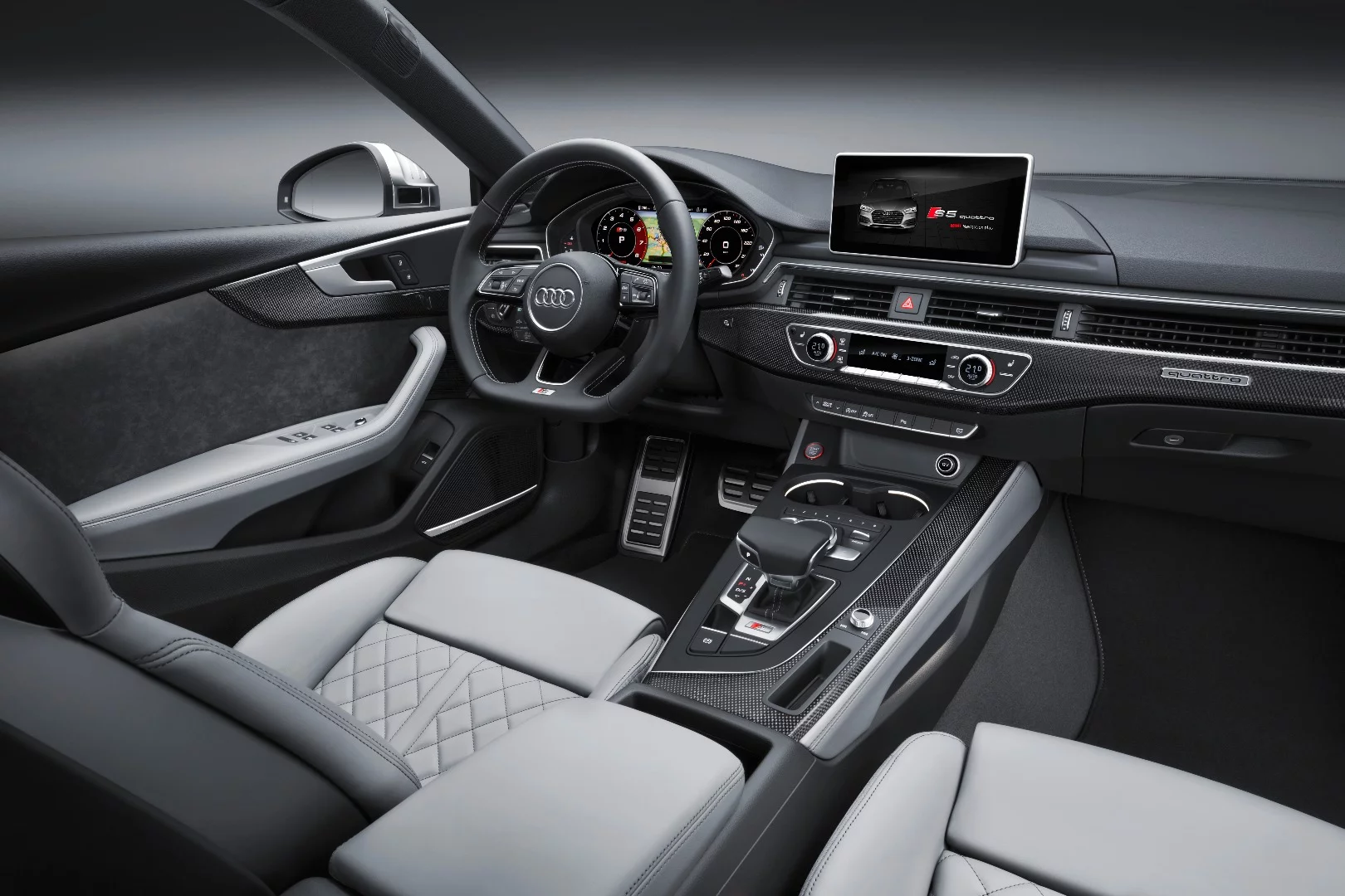 The quilted seats on the new S5 set it apart from the regular Audi A4