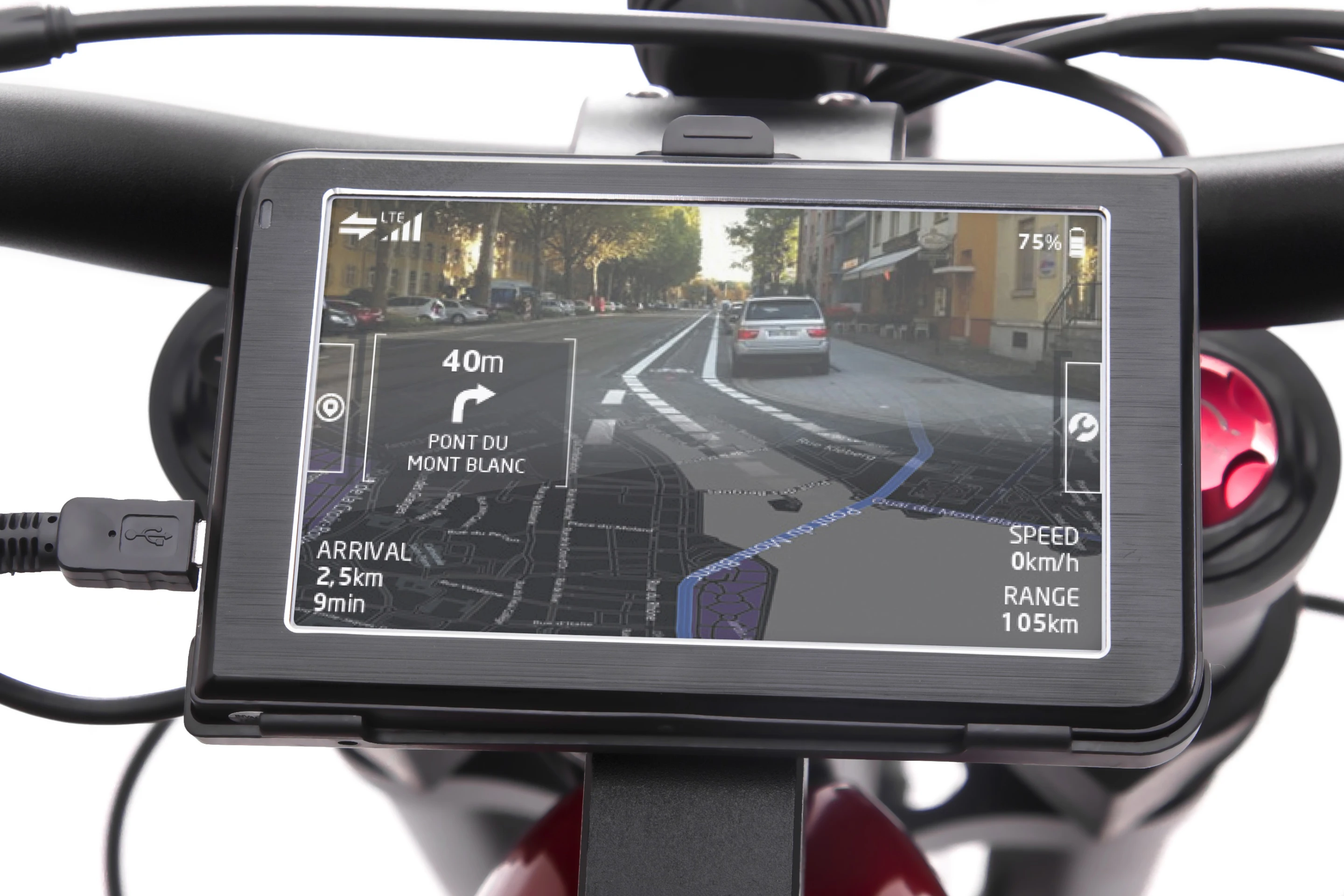 In directions mode you get the full benefit of the QorosQloud platform with pictures, directions and even verbal instructions. Let's hope they've considered the ability of a bike to go where a car cannot - over nature strips, footpaths and through short-cuts not accessible by a tintop