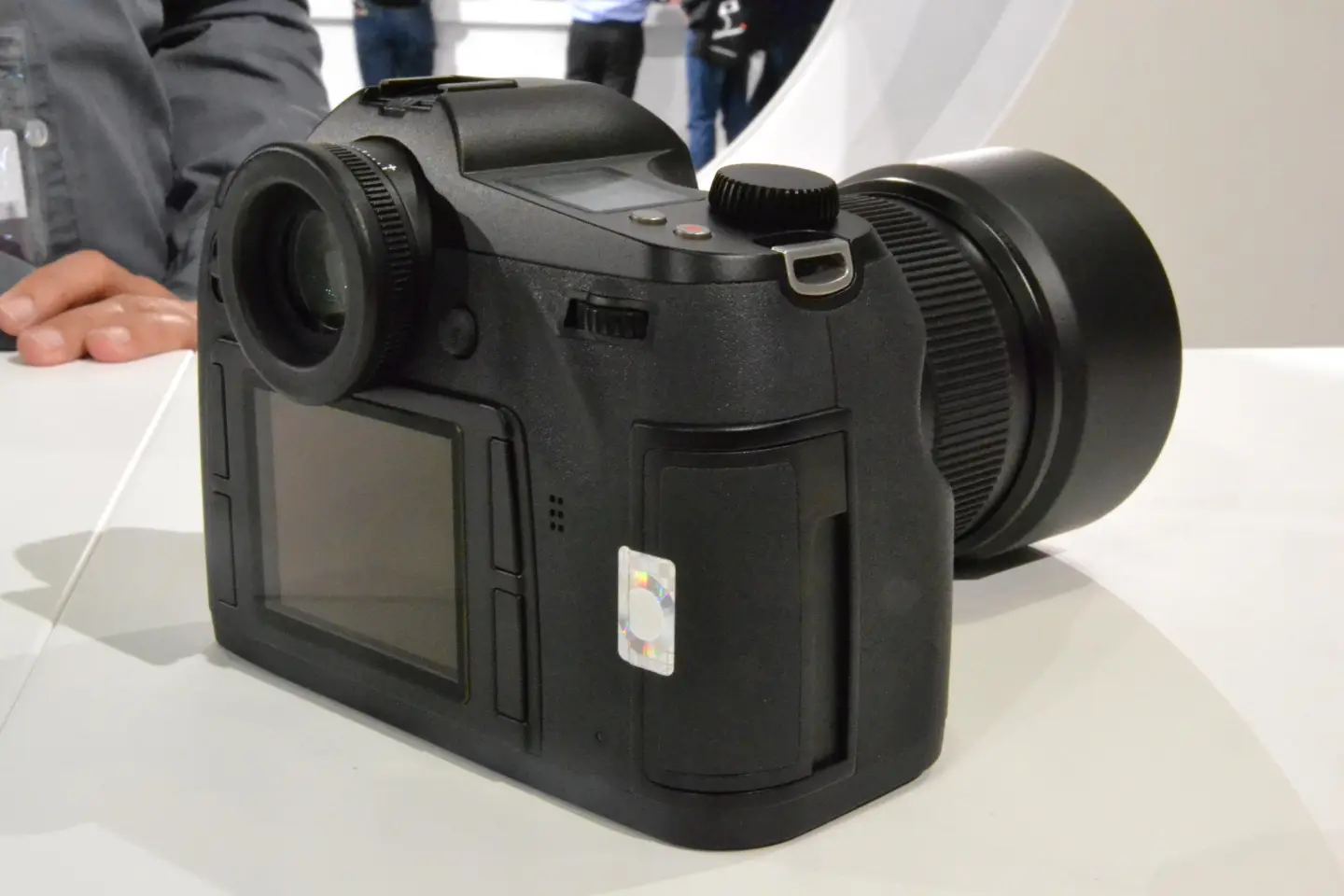 The Leica S (Type 007) boasts an ISO range of 100 to 6,400 (Photo: Paul Ridden/Gizmag)