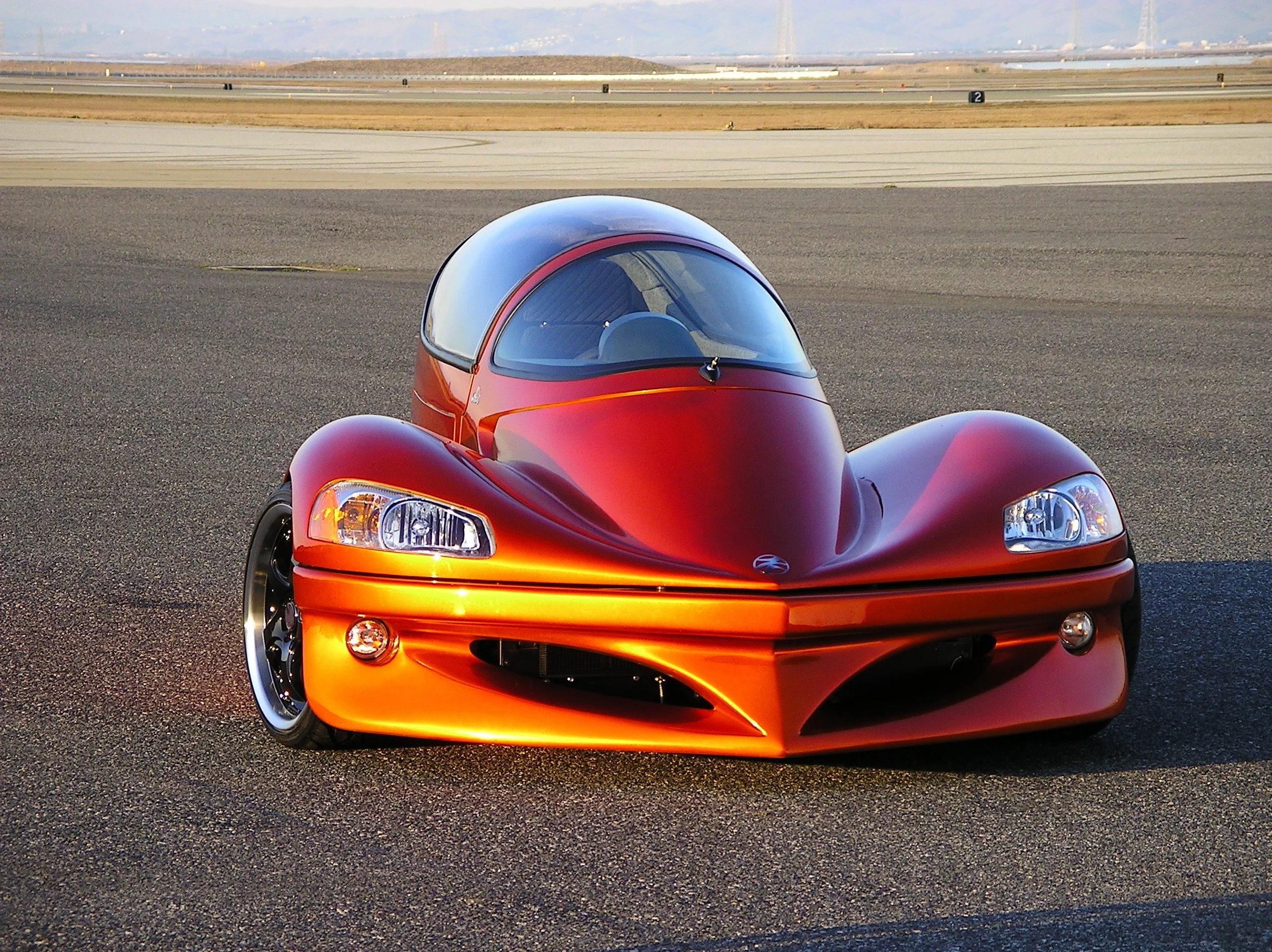 The Future Vehicle Technologies Ale', look-alike forerunner to the under-wraps eVaro