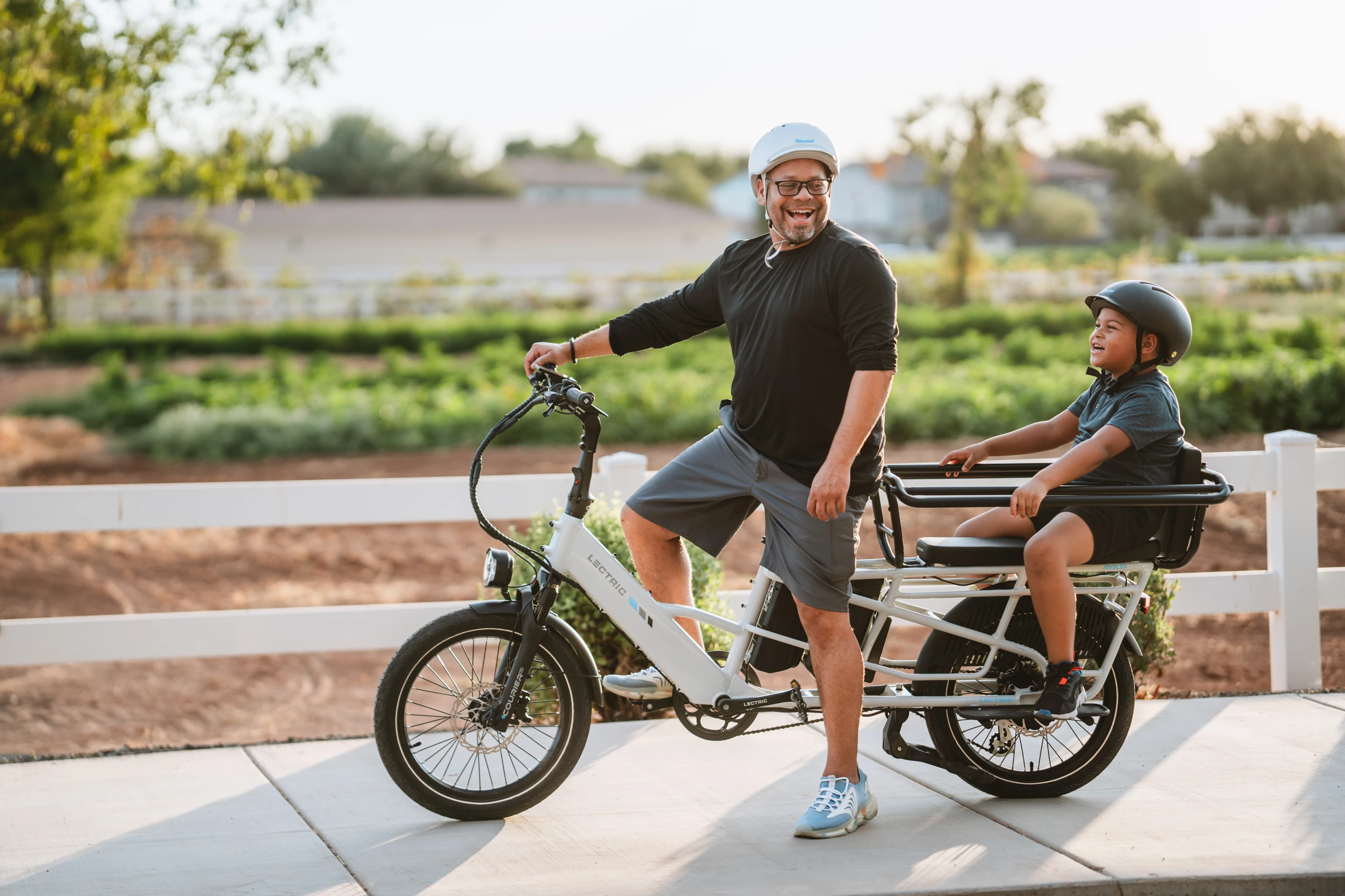 The Xpedition 2.0 has a maximum payload of 450 lb