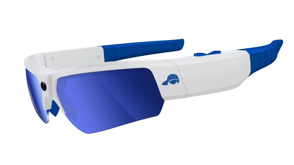 Modes can be changed on the go by holding down buttons, with feedback given by colored LEDs on the inner side of the left temple arm