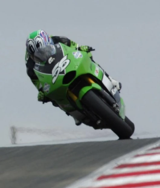 At the finish Nakano was just 4.5s seconds behind race winner Valentino Rossi, having closed the gap to Alex Barros (fifth) and Max Biaggi (fourth) to just over one second in the final laps.