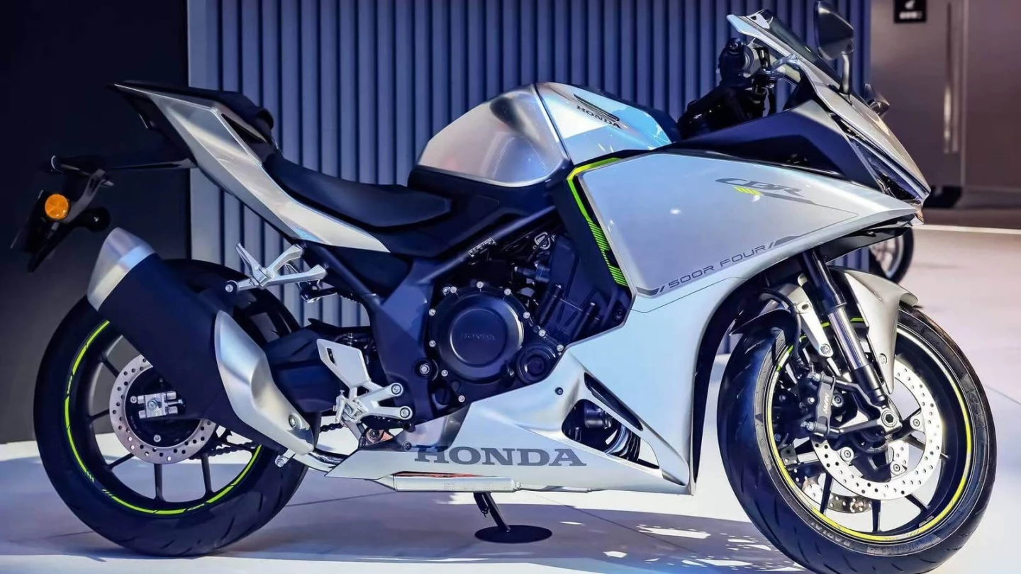 The second of the two bikes revealed is the CBR500R Four sportbike