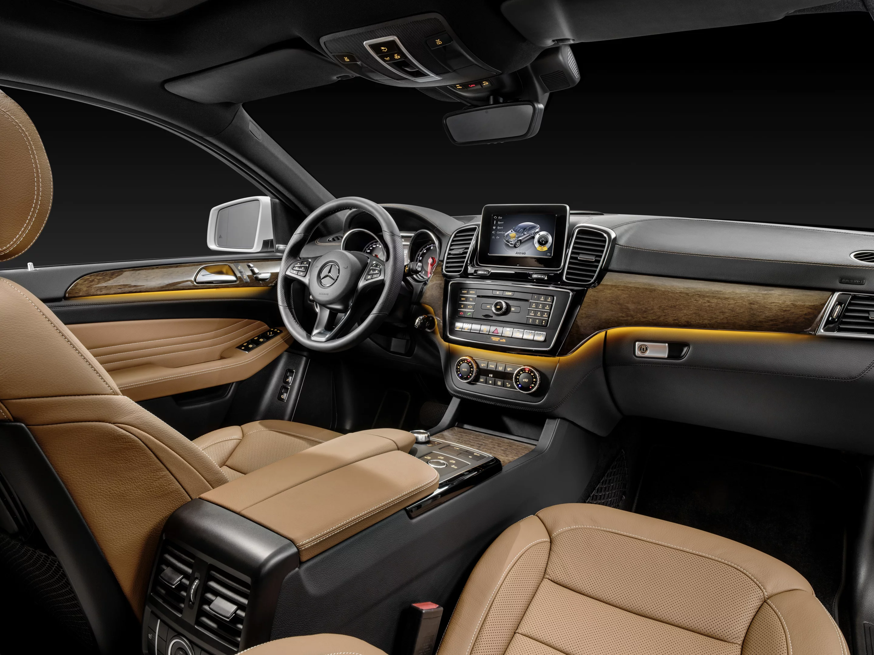Customization was a focus for Mercedes on the GLE Coupe's interior
