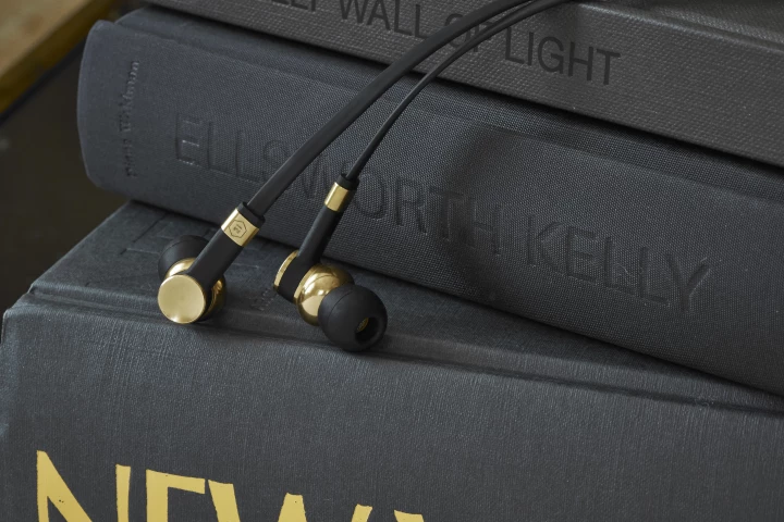 The ME05 earphones feature a precision-machined, solid brass body